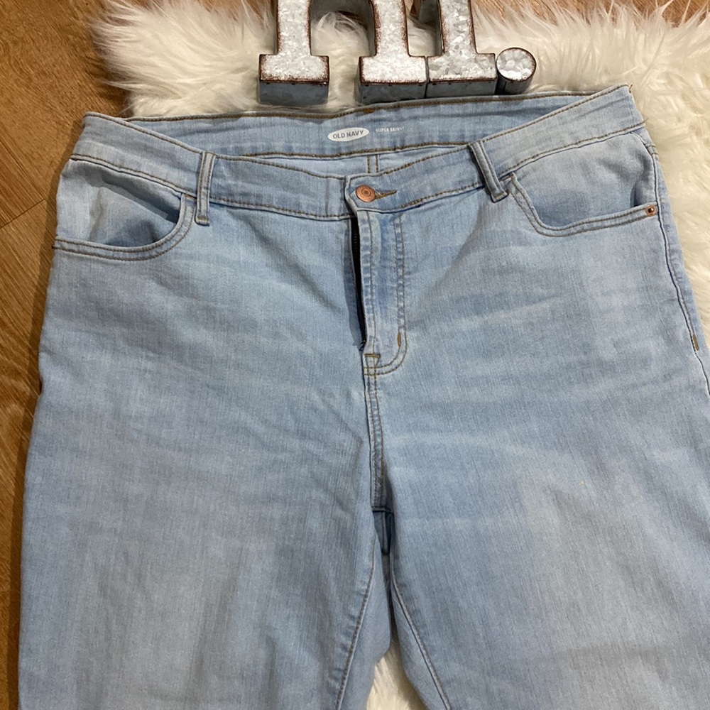 2/$15 OLD NAVY SUPER SKINNY JEANS - Picture 3 of 10